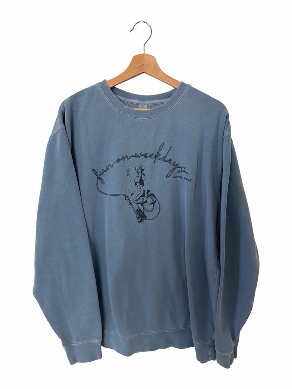 Fun on Weekdays Limited Edition Blue Crewneck Sweatshirt Size Large